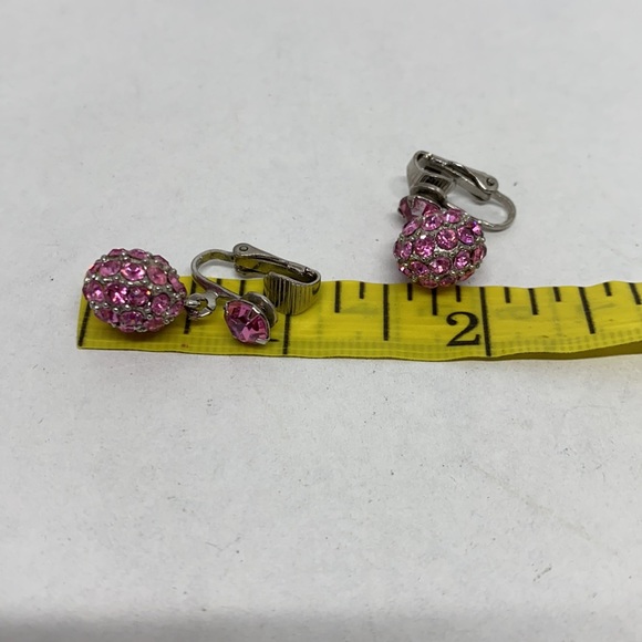 Group lot of vintage non-pierced earrings - Picture 11 of 15